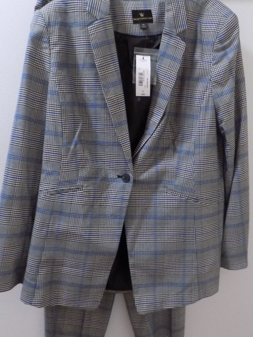 Pants suit for the working woman
